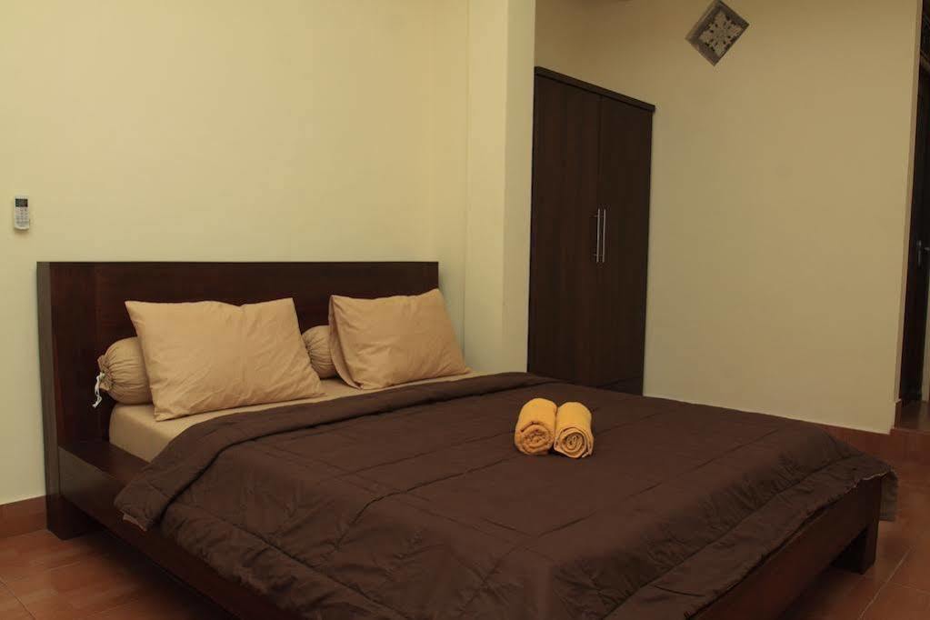 Purnama House Hotel Ubud Exterior foto